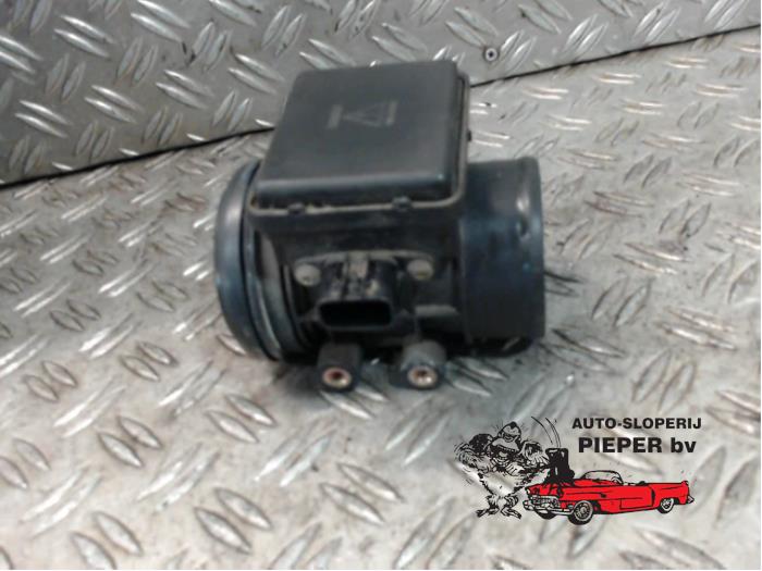 Gebrauchte Luftmassenmesser Mazda 323 P (BA15) 1.5i 16V Preis € 26,25 Margenregelung angeboten von Autosloperij Pieper BV