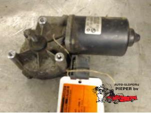 Used Front wiper motor BMW 3 serie Compact (E36/5) 316i Price € 31,50 Margin scheme offered by Autosloperij Pieper BV