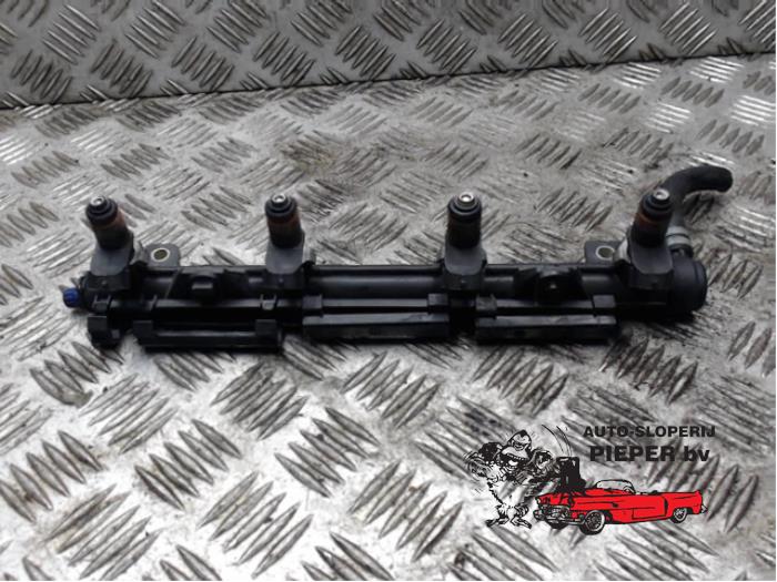 Gebrauchte Einspritzdüse (Einspritzer) Seat Cordoba (6L2) 1.4 16V Preis € 52,50 Margenregelung angeboten von Autosloperij Pieper BV