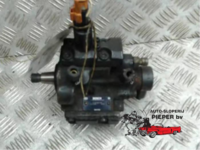 Begagnade Dieselpump Peugeot 406 Break (8E/F) 2.0 HDi Pris € 105,00 Marginaltabell erbjuds av Autosloperij Pieper BV