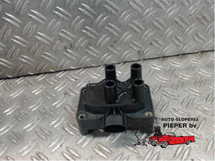 Usados Bobina Ford Mondeo III Wagon 1.8 16V Precio € 26,25 Norma de margen ofrecido por Autosloperij Pieper BV