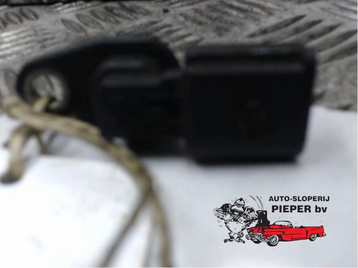 Gebrauchte Nockenwelle Sensor Volkswagen Golf IV (1J1) 1.6 16V Preis € 21,00 Margenregelung angeboten von Autosloperij Pieper BV