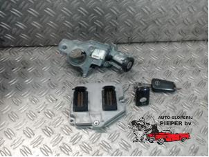 Used Set of locks Opel Astra H GTC (L08) 1.8 16V Price € 157,50 Margin scheme offered by Autosloperij Pieper BV