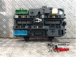 Used Fuse box Opel Astra H GTC (L08) 1.8 16V Price on request offered by Autosloperij Pieper BV