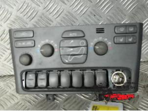 Used Heater control panel Volvo S80 (TR/TS) 2.4 SE 20V 170 Price € 36,75 Margin scheme offered by Autosloperij Pieper BV