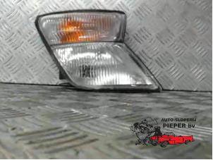 Neuf Feu clignotant droit Nissan Patrol GR (Y61) Prix € 31,50 Prix TTC proposé par Autosloperij Pieper BV