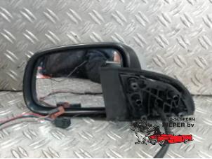 Used Wing mirror, left Peugeot 307 (3A/C/D) 1.6 16V Price € 26,25 Margin scheme offered by Autosloperij Pieper BV
