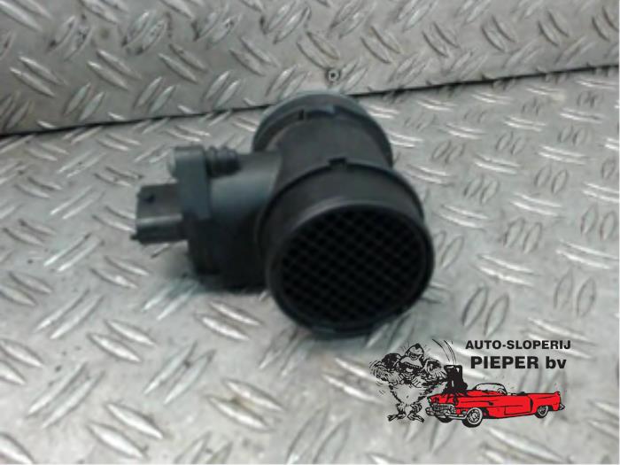 Gebrauchte Luftmassenmesser Alfa Romeo 145/146 Preis € 42,00 Margenregelung angeboten von Autosloperij Pieper BV