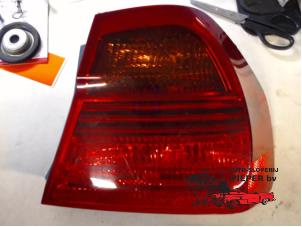 Used Taillight, right BMW 3 serie (E90) 330Xd 24V Price € 47,25 Margin scheme offered by Autosloperij Pieper BV