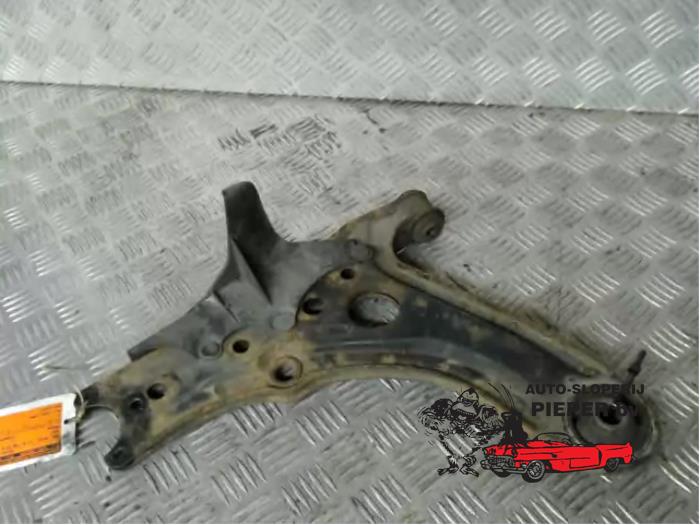 Front wishbone, left from a Seat Arosa (6H1) 1.4 MPi 1999