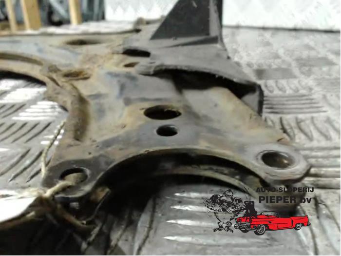Front wishbone, right from a Seat Arosa (6H1) 1.4 MPi 1999