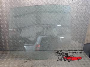 Used Rear door window 4-door, left BMW 3 serie (E90) 330Xd 24V Price on request offered by Autosloperij Pieper BV