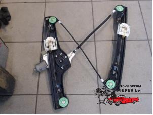 Used Window mechanism 4-door, front left BMW 3 serie (E90) 330Xd 24V Price on request offered by Autosloperij Pieper BV