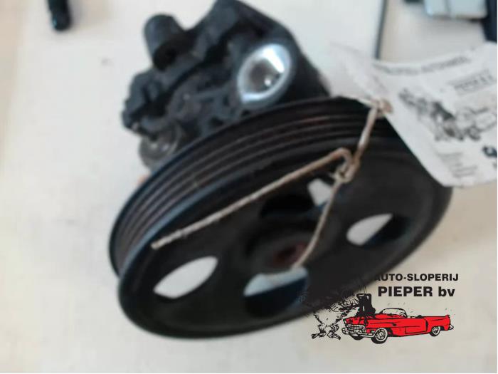 Power steering pump Suzuki Liana 1.6 MPi 16V M16A KYB