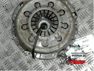 Used Clutch kit (complete) Renault Scénic II (JM) 1.6 16V Price on request offered by Autosloperij Pieper BV