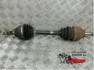 Used Front drive shaft, left Opel Zafira (F75) 1.6 16V Price € 36,75 Margin scheme offered by Autosloperij Pieper BV