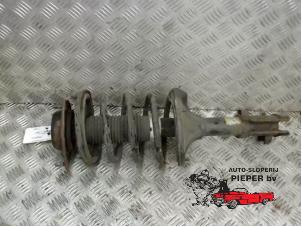 Used Front shock absorber rod, left Hyundai Coupe 2.0i 16V Price € 42,00 Margin scheme offered by Autosloperij Pieper BV