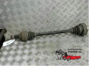 Used Drive shaft, rear right BMW 3 serie (E90) 330Xd 24V Price € 78,75 Margin scheme offered by Autosloperij Pieper BV