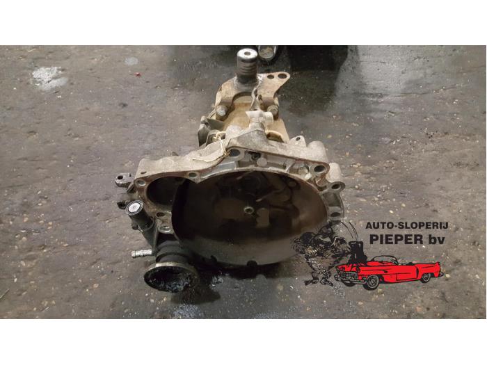 Gebrauchte Getriebe Volkswagen Polo III (6N1) 1.4i 60 Preis € 157,50 Margenregelung angeboten von Autosloperij Pieper BV