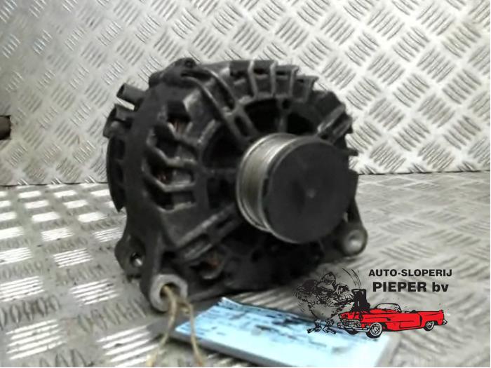 Begagnade Dynamo Peugeot Boxer (244) 2.2 HDi Pris € 36,75 Marginaltabell erbjuds av Autosloperij Pieper BV