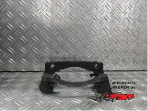 Used Front brake calliperholder, right Citroen C1 1.4 HDI Price on request offered by Autosloperij Pieper BV