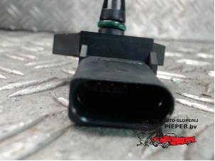Map Sensor (Einlasskrümmer) van een Volkswagen Caddy III (2KA,2KH,2CA,2CH) 1.9 TDI 2004