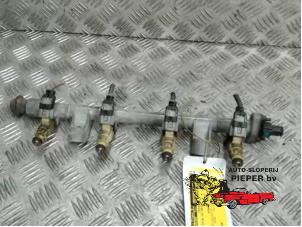 Used Fuel injector nozzle Hyundai Matrix 1.8 16V Price € 63,00 Margin scheme offered by Autosloperij Pieper BV