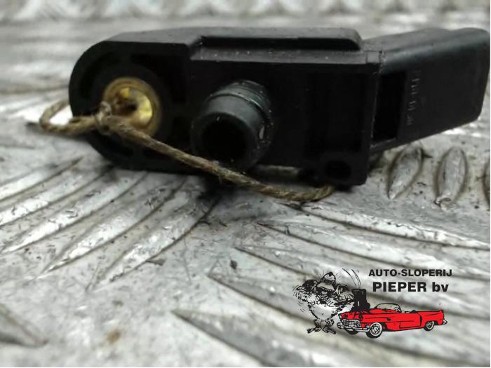 MAP-sensor (insugsrör) från en Citroën Xsara Picasso (CH) 1.6 2000