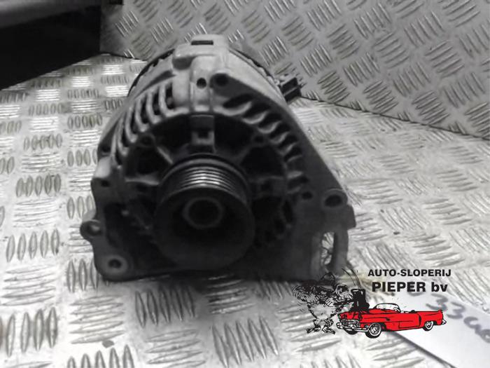 Begagnade Dynamo Volkswagen Polo III (6N1) 1.4i 60 Pris € 36,75 Marginaltabell erbjuds av Autosloperij Pieper BV