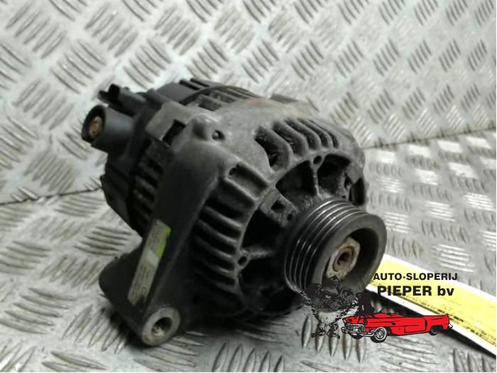 Gebrauchte Dynamo Peugeot 206 (2A/C/H/J/S) 1.1 XN,XR Preis € 36,75 Margenregelung angeboten von Autosloperij Pieper BV