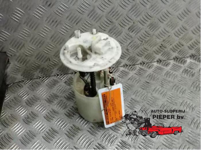 Gebrauchte Benzinpumpe Alfa Romeo 147 (937) 1.6 Twin Spark 16V Preis € 52,50 Margenregelung angeboten von Autosloperij Pieper BV