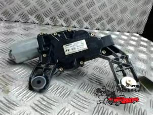 Used Rear wiper motor Kia Picanto (BA) 1.1 12V Price on request offered by Autosloperij Pieper BV