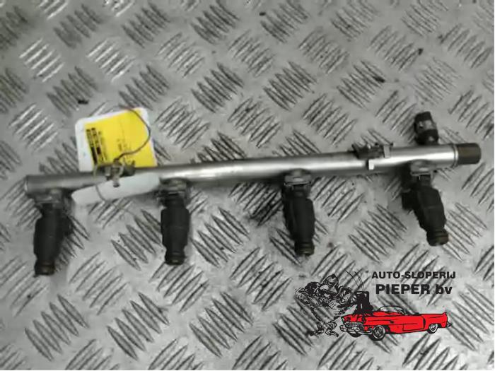 Usagé Système d'injection Mercedes A (W168) 1.4 A-140 Prix € 52,50 Règlement à la marge proposé par Autosloperij Pieper BV