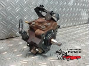 Used Diesel pump Peugeot Partner 1.6 HDI 90 16V Price € 157,50 Margin scheme offered by Autosloperij Pieper BV