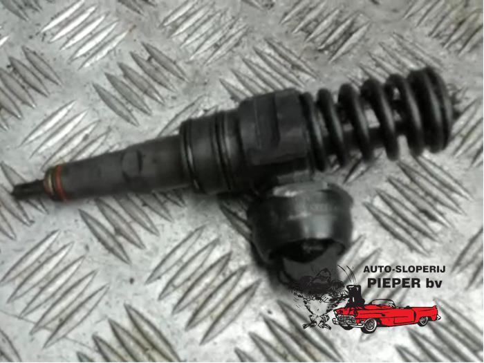 Injector (diesel) Volkswagen Touran - 038130073AG BKC BOSCH