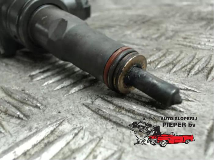 Injector (diesel) Volkswagen Touran - 038130073AG BKC BOSCH