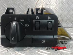 Used Light switch BMW 3 serie (E46/4) 318i Price € 31,50 Margin scheme offered by Autosloperij Pieper BV