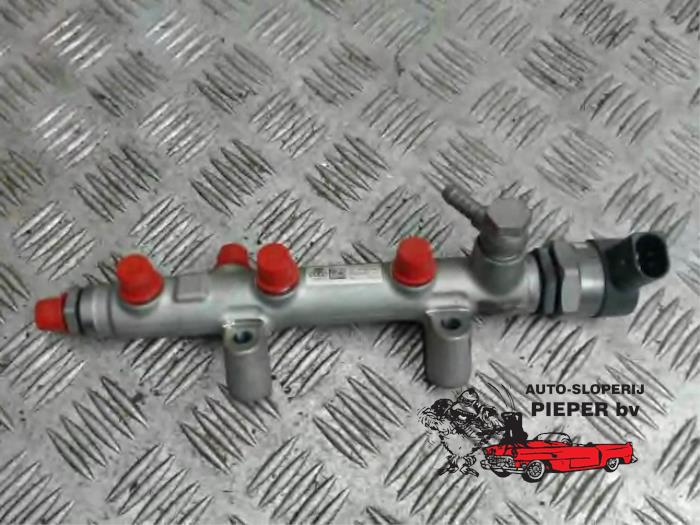 Usagé Système d'injection Audi A4 Quattro (B8) 3.0 TDI V6 24V Prix € 63,00 Règlement à la marge proposé par Autosloperij Pieper BV