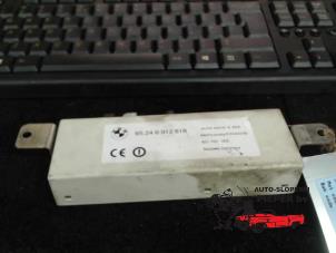 Used Antenna Amplifier BMW 3 serie Compact (E46/5) 316ti 16V Price € 26,25 Margin scheme offered by Autosloperij Pieper BV