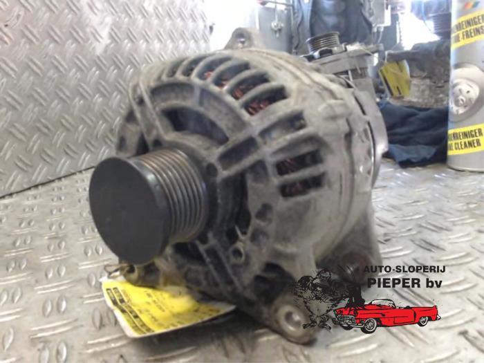 Gebrauchte Dynamo Renault Laguna II Grandtour (KG) 1.9 dCi 120 Preis € 52,50 Margenregelung angeboten von Autosloperij Pieper BV