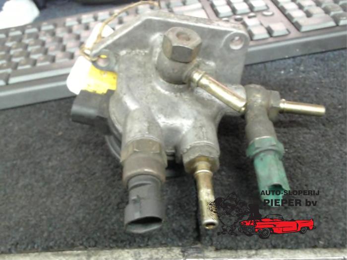 Gebrauchte Kraftstofffiltergehäuse Fiat Punto II (188) 1.9 JTD 85 Preis € 42,00 Margenregelung angeboten von Autosloperij Pieper BV