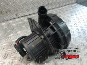 Used Secondary pump BMW 3 serie Touring (E46/3) Price € 36,75 Margin scheme offered by Autosloperij Pieper BV