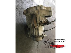 Getriebe van een Daihatsu YRV (M2) 1.0 12V DVVT STi 2004