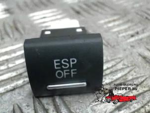 Używane Przelacznik ESP Audi A3 (8P1) 2.0 16V FSI Cena € 10,50 Procedura marży oferowane przez Autosloperij Pieper BV
