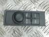 Radio control panel from a Audi A3 (8P1) 2.0 16V FSI 2003
