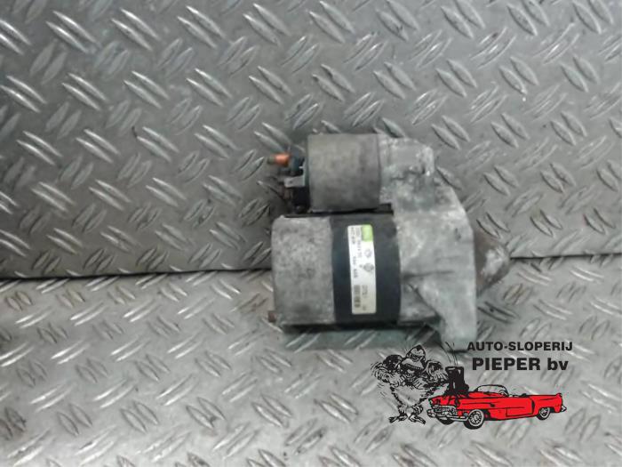 Gebrauchte Anlasser Renault Clio II (BB/CB) 1.2 16V Preis € 36,75 Margenregelung angeboten von Autosloperij Pieper BV