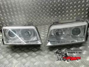 Used Set of headlight bulbs, left + right Audi A4 Avant (B5) 1.8 20V Turbo Price € 63,00 Margin scheme offered by Autosloperij Pieper BV