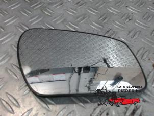 Used Mirror glass, right Ford Focus 2 1.4 16V Price € 15,75 Margin scheme offered by Autosloperij Pieper BV