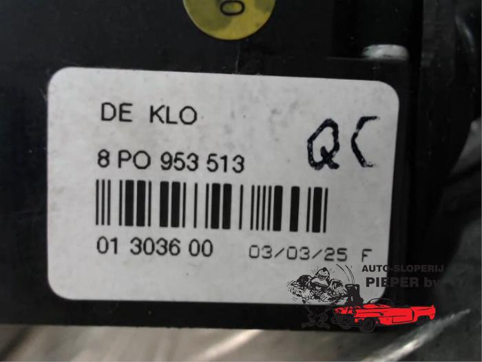 Richtungsanzeiger Schalter van een Audi A3 (8P1) 2.0 TDI 16V 2003