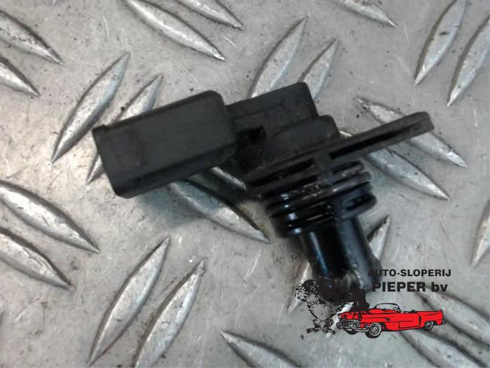 Gebrauchte Nockenwelle Sensor Seat Leon (1M1) 1.6 16V Preis € 15,75 Margenregelung angeboten von Autosloperij Pieper BV